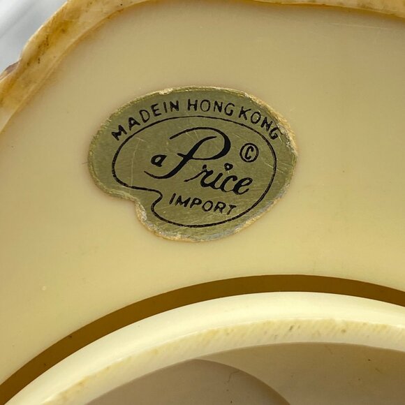 Vintage Price Import Music Box Boy Girl‎ praying at table Hong Kong Rotates - Picture 2 of 12